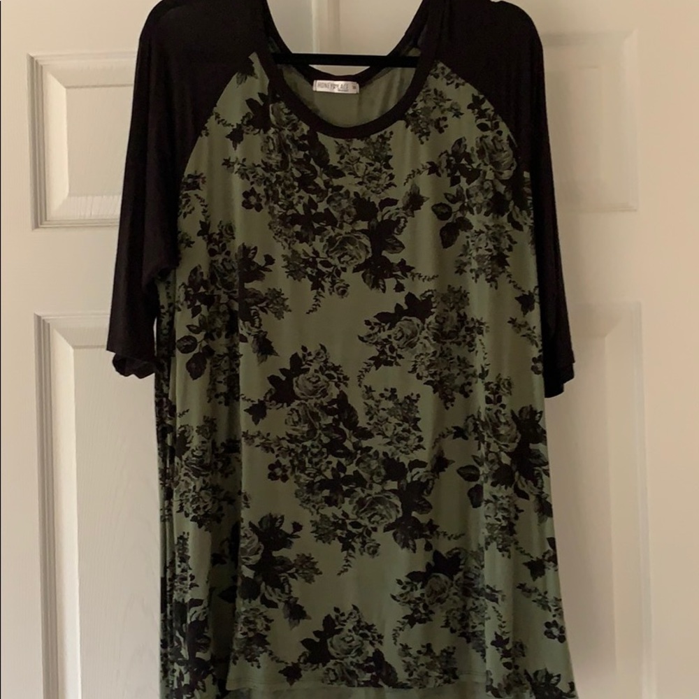 Piphany / Honey and Lace Monrovia Raglan